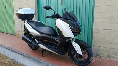 Yamaha X-Max 300 ABS
