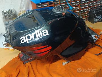 Ricambi aprilia tuono rsv 1000 mille