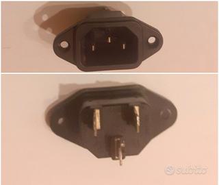 3 prese / spine 220V da pannello