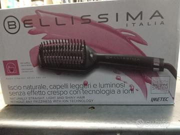 piastra e spazzola per capelli