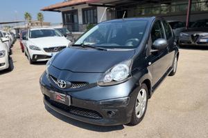 Toyota Aygo 1.0 12V VVT-i 5 porte Sol