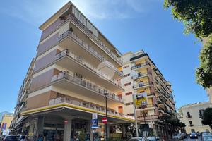 5 LOCALI A SAN GIORGIO A CREMANO