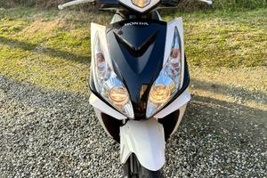 Scooter 50. 4t in buone condizioni