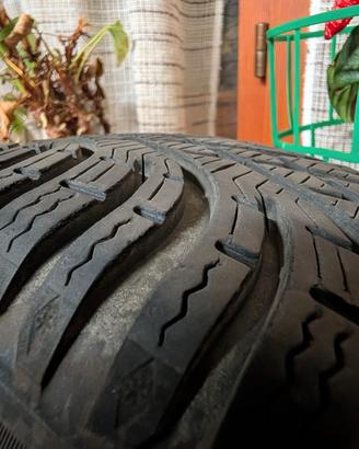 set 4 gomme invernali  