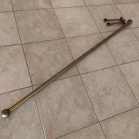 Bastone in pesante ottone brunito