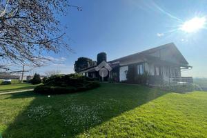 BIFAMILIARE A OLEGGIO