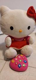 PELUCHE interrattivo HELLO KITTY AMICA DEL CUORE