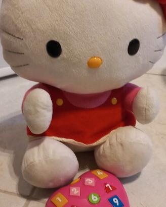 PELUCHE interrattivo HELLO KITTY AMICA DEL CUORE