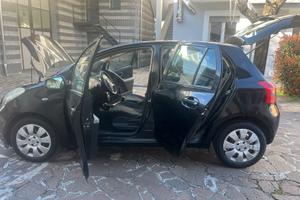 Toyota Yaris 1.0 5 porte Sol