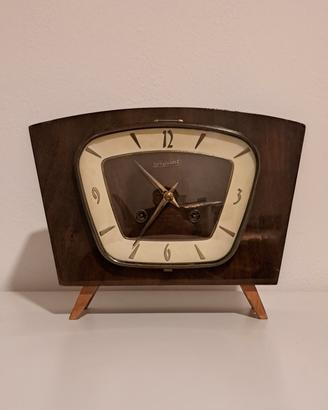 Orologio in stile Art déco da tavolo