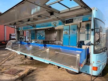 AUTONEGOZIO USATO PESCHERIA-FRIGGITORIA IVECO