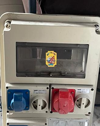 materiale elettrico