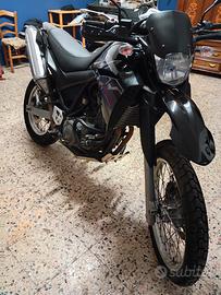 Yamaha xt660r