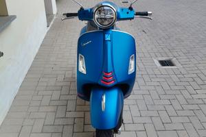 Vespa GTS 125 supersport