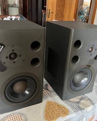 Alesis M1 Active