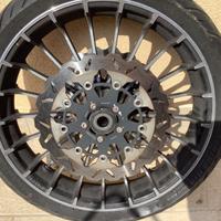 Ruota e pneumatico per Haley Davidson