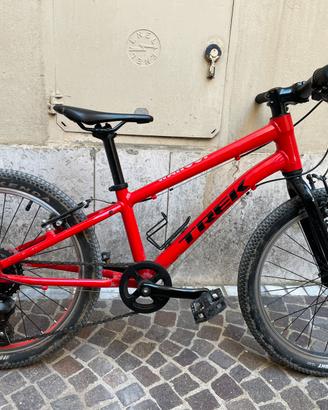 Trek Wahoo! e Isalbikes Beinn bici 20” MTB