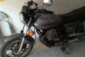 Moto Guzzi V 35 - 1982