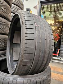 285 30 ZR 22 101y Pirelli Pzero AO Audi RS6 TEMPO 