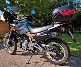 Honda NX 650 Dominator - 1996