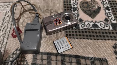 Samsung L700 macchina fotografica compatta 