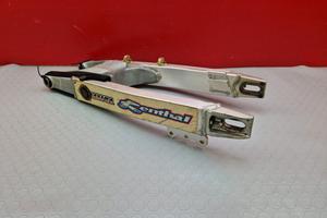 FORCELLONE POSTERIORE SUZUKI RM 125 1996 1997 RM12