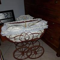 carrozzina restaurata del 500.