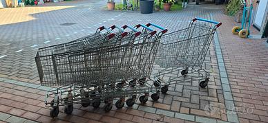 carrelli tipo supermercato 
