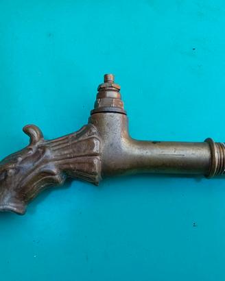 Rubinetto Fontana Vintage Bronzo Testa Cinghiale -