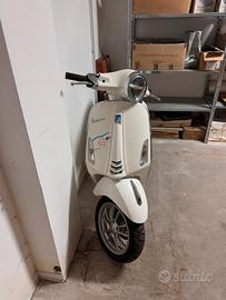 Vespa Primavera 50 2020 Pari al nuovo, solo 1000km