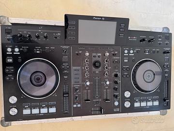 Consolle DJ compatta Pioneer DJ XDJ-RX + Custodia