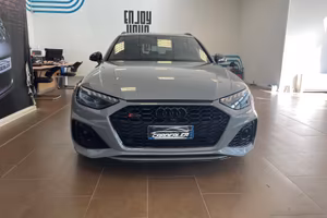 Audi RS4 Avant 2.9 tfsi quattro 450cv tiptronic