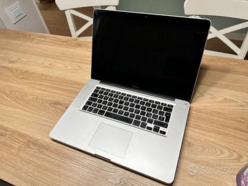 Macbook pro 15 pollici i7 2,3 Ghz, 16GB RAM, 1,5TB