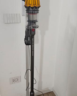 Aspirapolvere Dyson v12 detect slim absolute