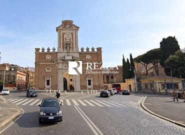 Immobile di 240 m² con 2 locali a Roma
