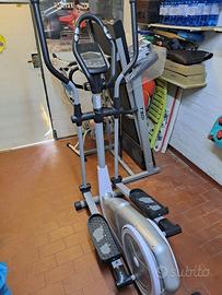 Attrezzo da palestra cyclette ellittica
