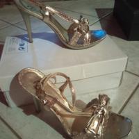 sandali oro
