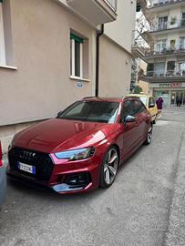 Audi rs4
