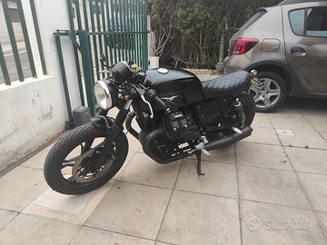 Moto Guzzi V7 Stone III 750