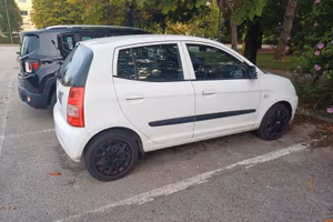 KIA PICANTO 1,0 LX