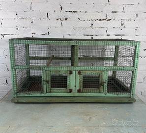 Vecchia gabbia per uccelli decorativa