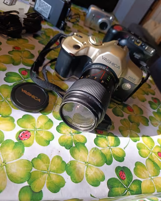 Reflex Yashica 109 Multiprogram Kyocera Japan 