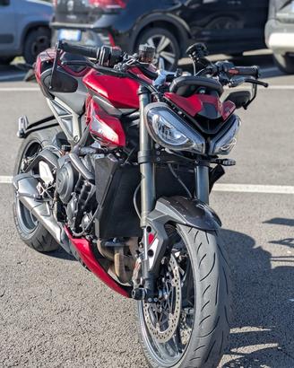 Triumph Street Triple 765 RS