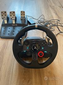 Volante Logitech g29 con pedaliera