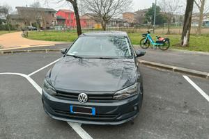 Volkswagen Polo Polo VI 2018 5p 1.0 mpi Comfortlin