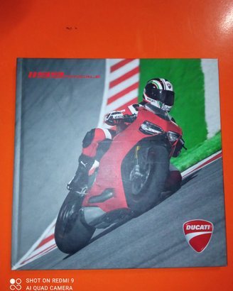 Brochure ducati Panigale, multistrada, monster
