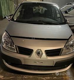 Ricambi usati Renault Megane Scenic 1.6 benz K4M87