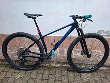 MTB FRONT TREK full carbon 