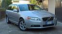 volvo-v70-2-4-diesel-185cv-36-700km-unipro