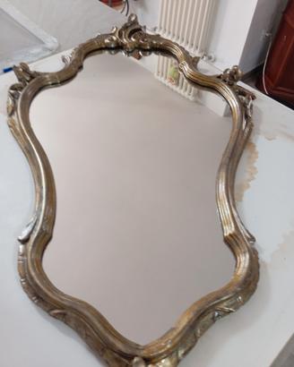 specchio in legno dorato 